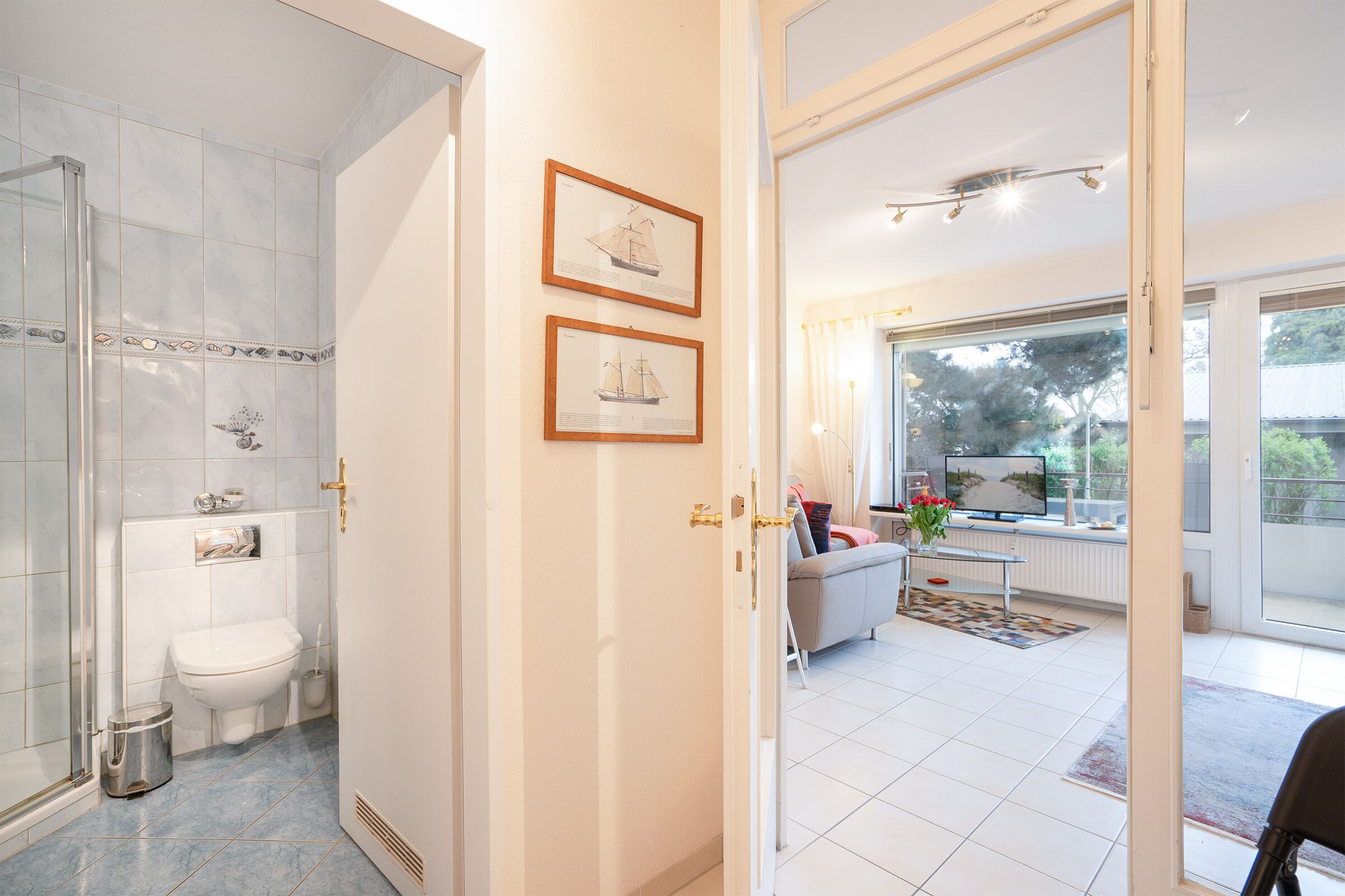 淋浴设施、吹风机