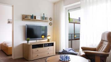 Fernseher, DVD-Player, Stereoanlage