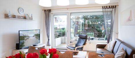 TV, DVD player, stereo