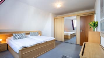 2 bedrooms, free WiFi