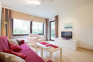 Fernseher, Stereoanlage