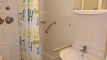 Ducha y secador de pelo