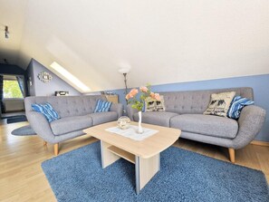 Fernseher, Stereoanlage