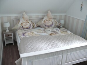 1 bedroom, free WiFi, bed sheets - Vacation apartment "Topp 1" for 2 adults (non-smokers) (Niendorf/Ostsee)