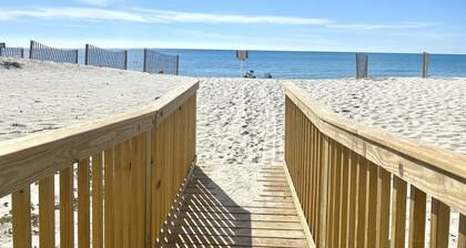 Gulf Village by ALBVR