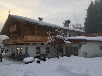 Esterni