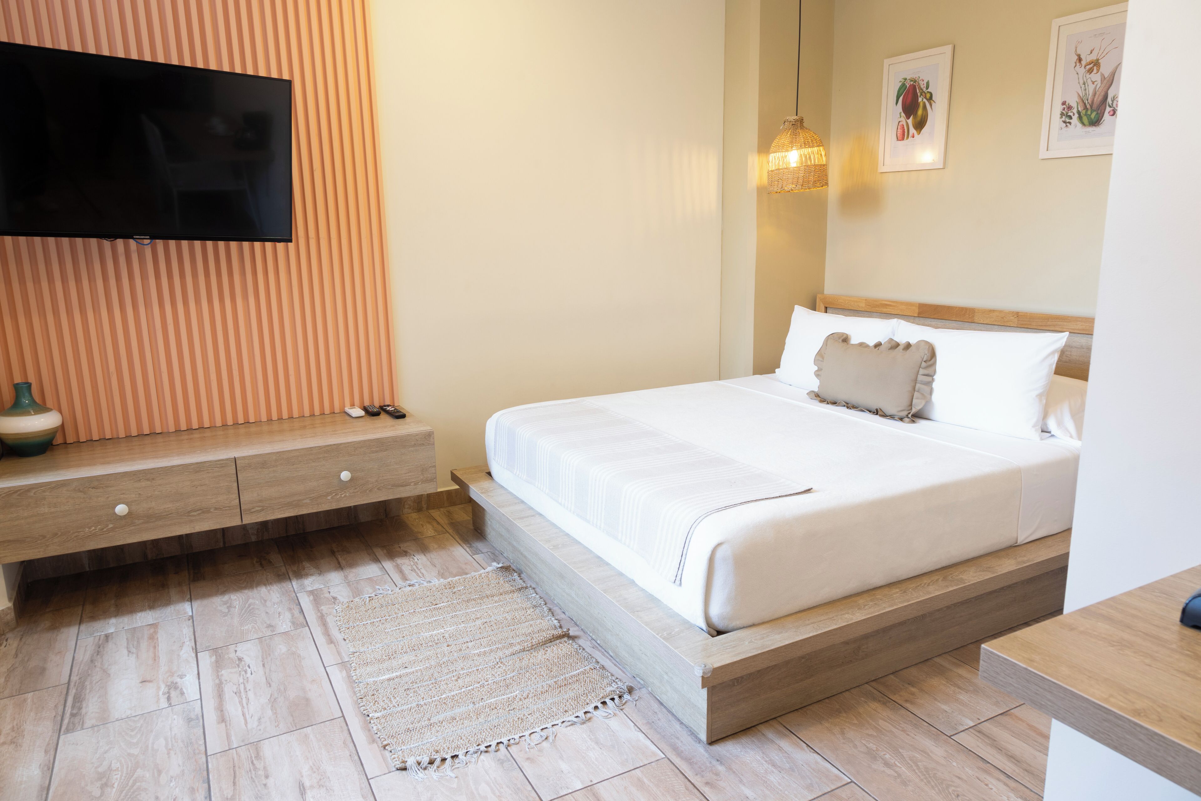 Ropa de cama de alta calidad, cubrecamas y colchones con pillow-top 