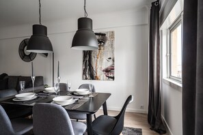 Dining - Cardaria Apartment, Penha de França, Lisbon (Lisboa)