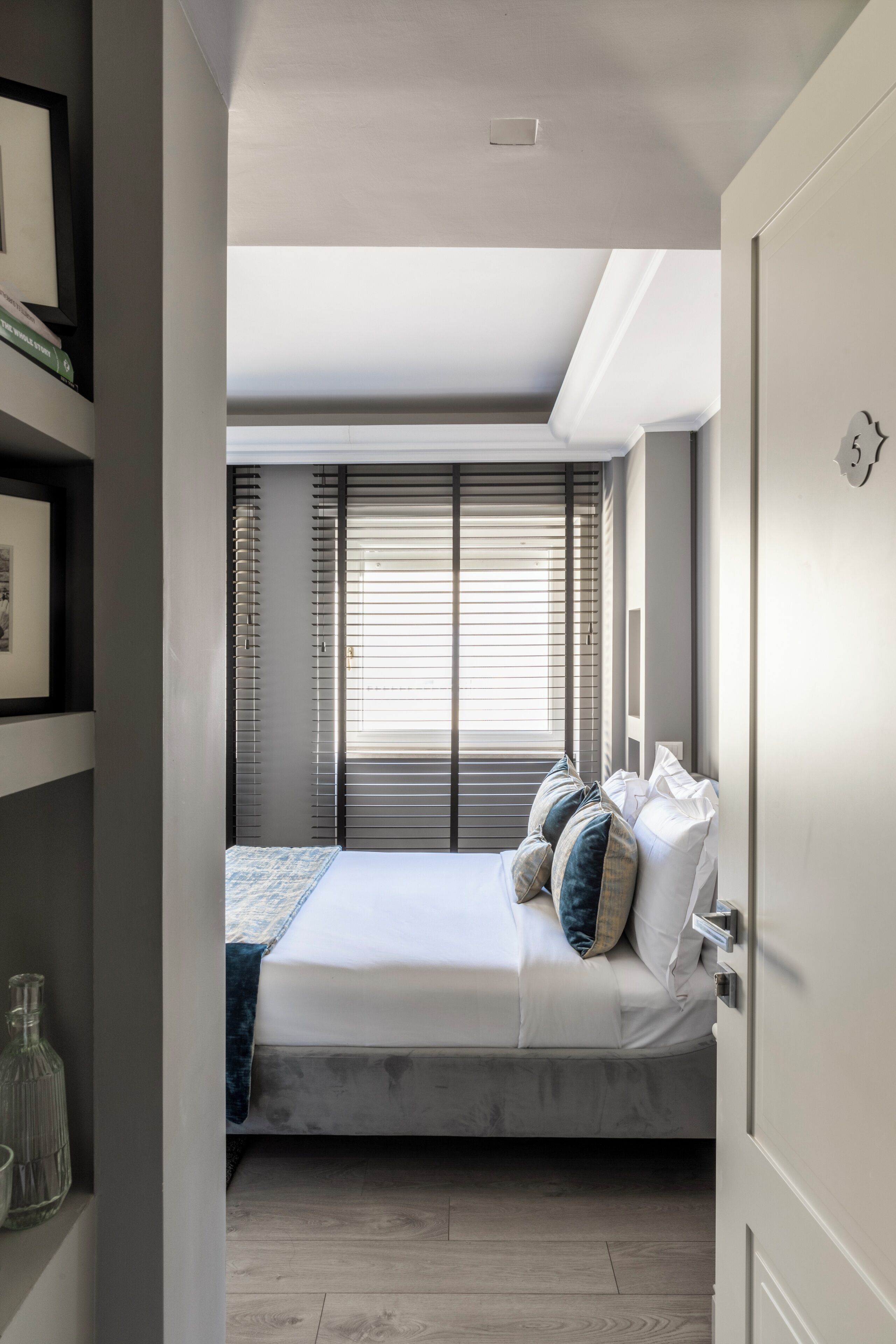 Superior Room | In-room safe, desk, blackout drapes, iron/ironing board