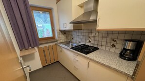 Uklassifisert bilde, 2 av 9, knapp