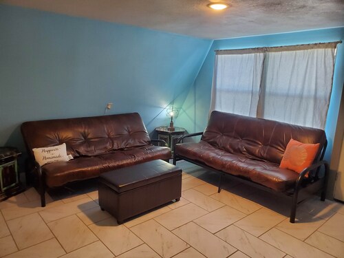 Modern Relaxing Lakeside Cabin #3