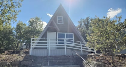 Modern Relaxing Lakeside Cabin #3