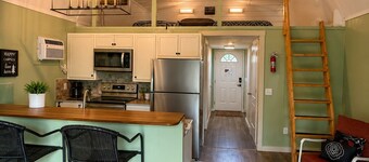 The Laurel at Lake Hamilton ~ Cabin Two