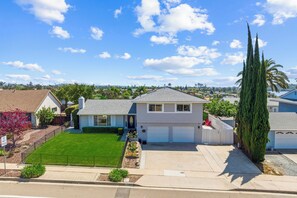 Exterior - Ultimate Group Getaway—Pool, Spa, Views, Games! (San Diego)