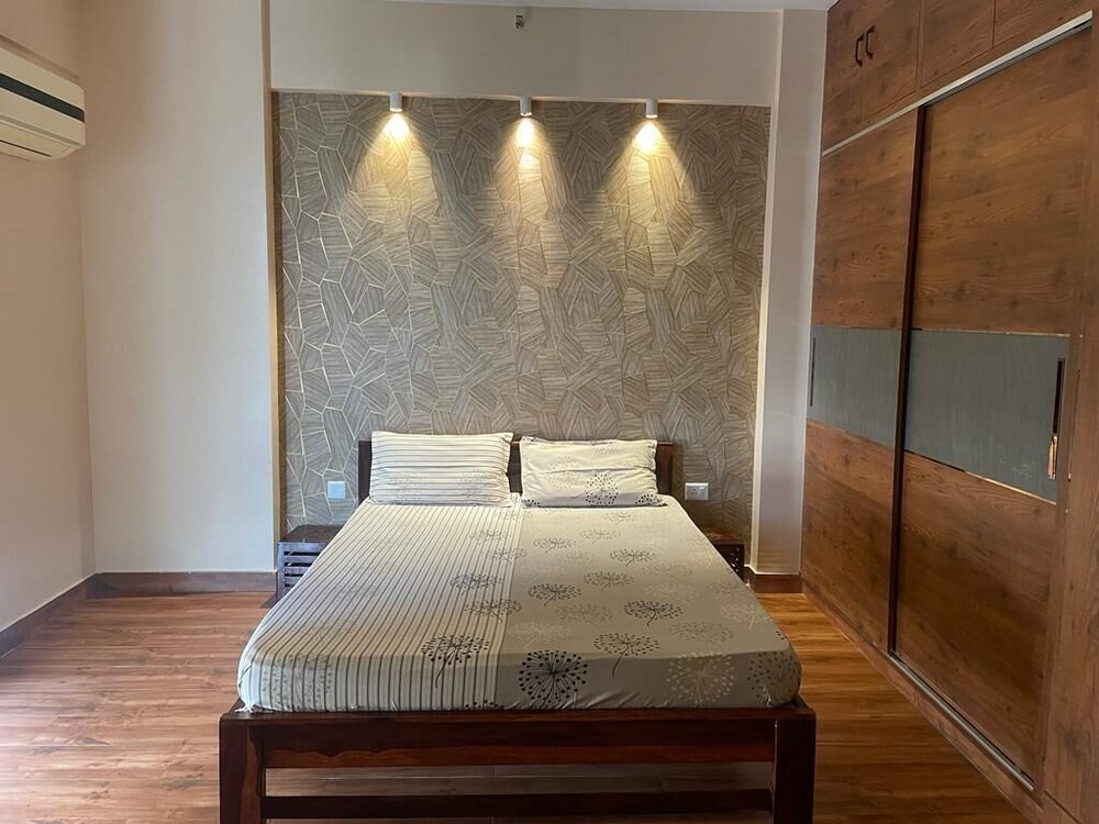 Room, Studio Apart at DLF MyPad in Vibhuti Khand Gomtinagar