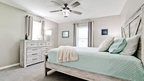4 bedrooms, iron/ironing board, free WiFi, bed sheets
