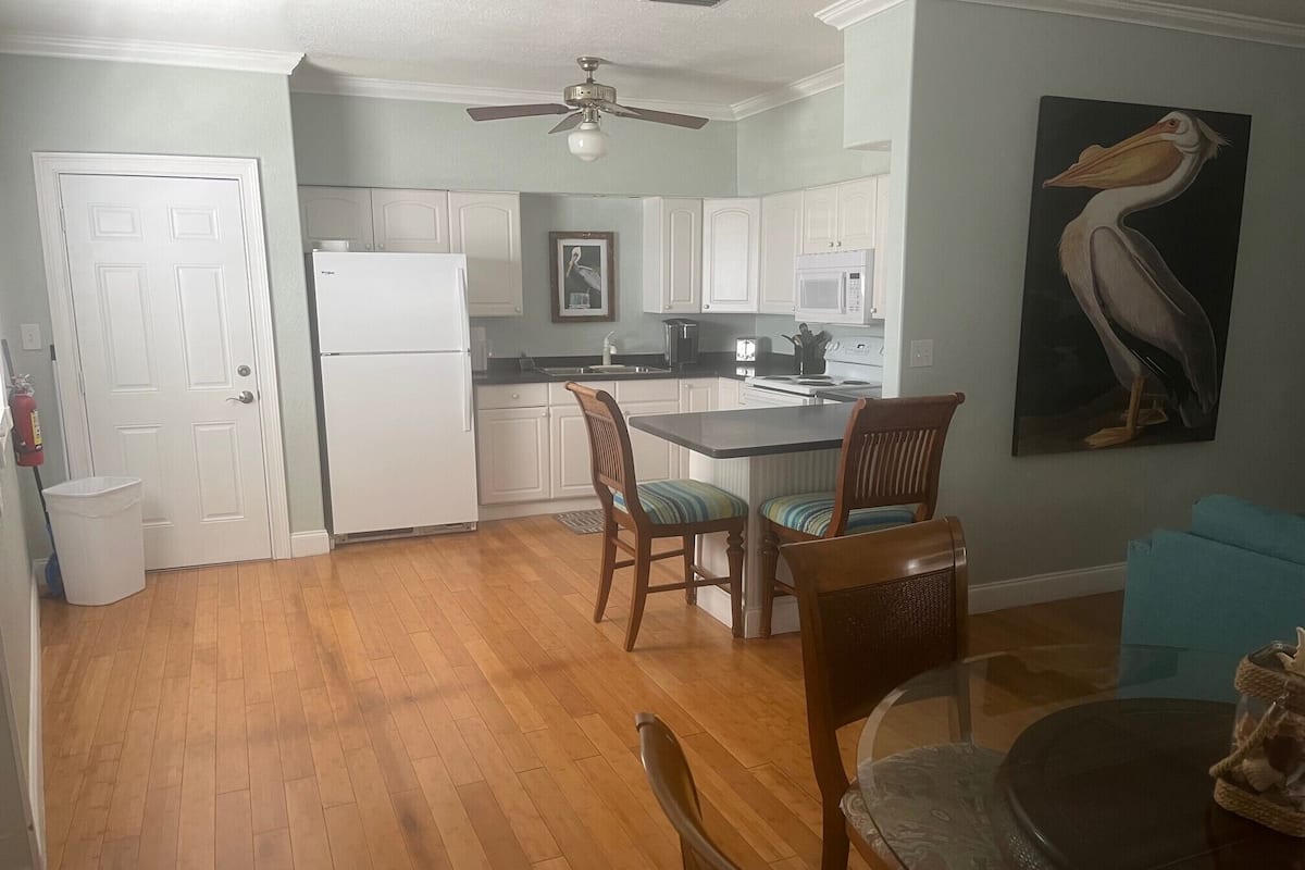 Premium Suite, 2 Bedrooms | Private kitchen | Coffee/tea maker, full-sized fridge, microwave, oven