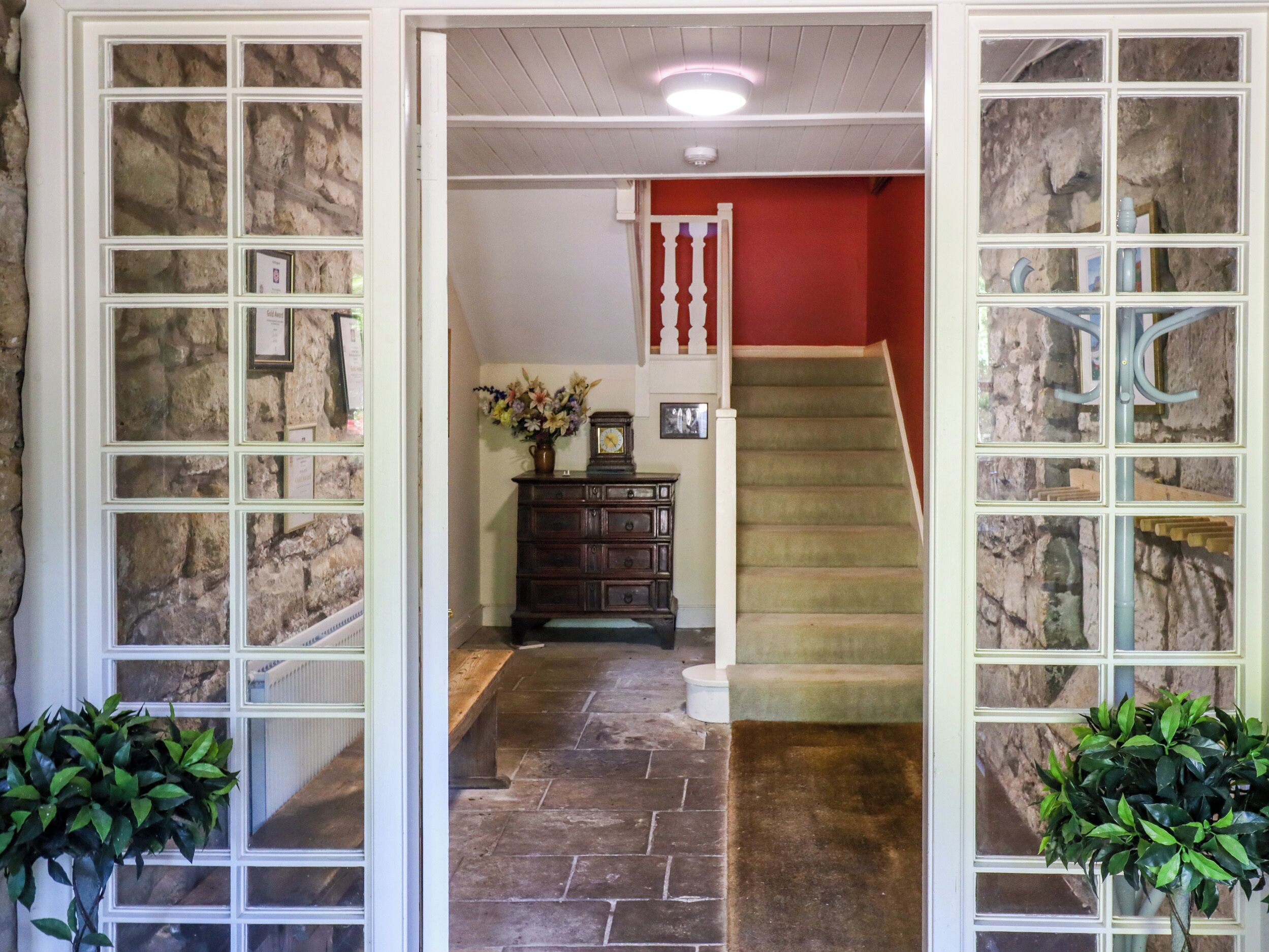 Cottage | Interior