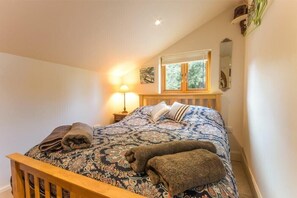 2 bedrooms, individually decorated, individually furnished, free WiFi - The Byre at Warkworth (Morpeth)