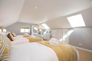 4 bedrooms, individually decorated, individually furnished, free WiFi - Cargoes (Alnwick)