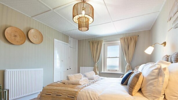 4 bedrooms, free WiFi, individually decorated, individually furnished - Cargoes (Alnwick)