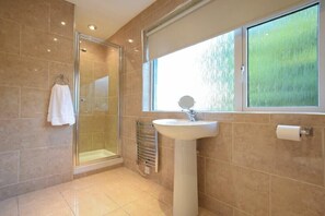 Bathroom - Barmoor (Alnwick)