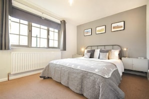 3 bedrooms, individually decorated, individually furnished, free WiFi