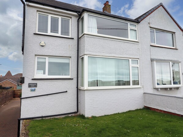 Exterior - Barnacle Cove (Chathill)