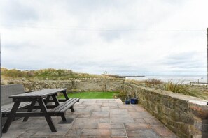 Property grounds - Creel Cottage (Morpeth)