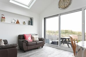 Interior - Creel Cottage (Morpeth)