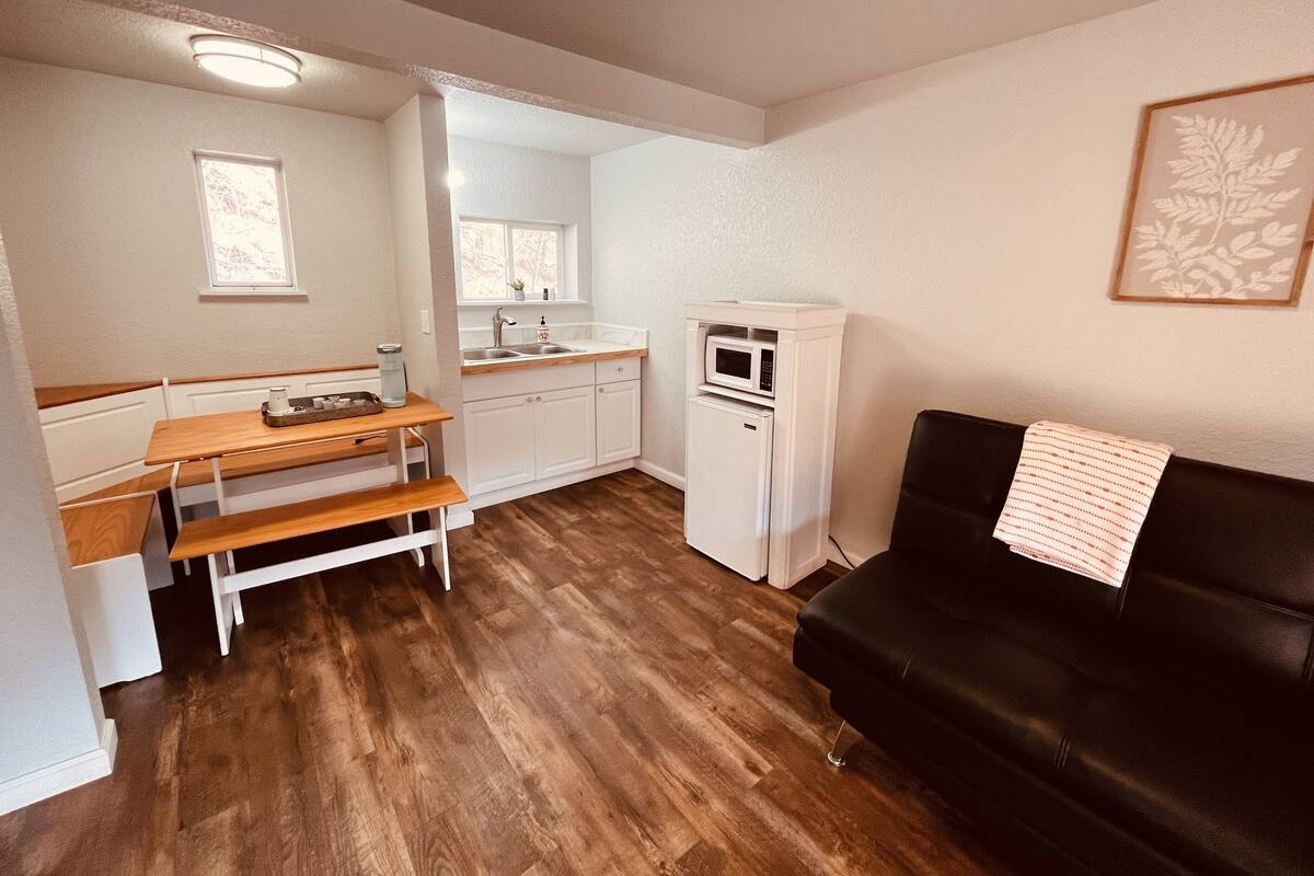 Chambre Standard | Accès au Wi-Fi (inclus), décor unique, ameublement unique