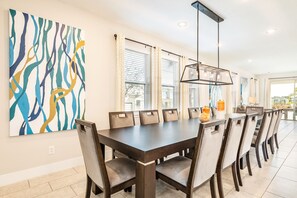 Dining - Encore Luxe 9 BR, Home Theater, Private Pool & Spa (Four Corners)