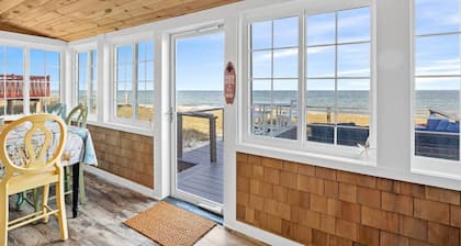 Beachfront Bliss: Modern Plymouth Home w/ Direct Beach Access and deck in front of ocean!