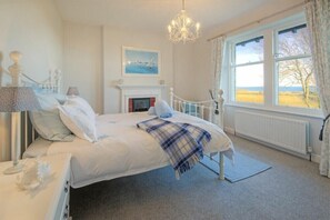 5 habitaciones, decoración personalizada y muebles diferentes 