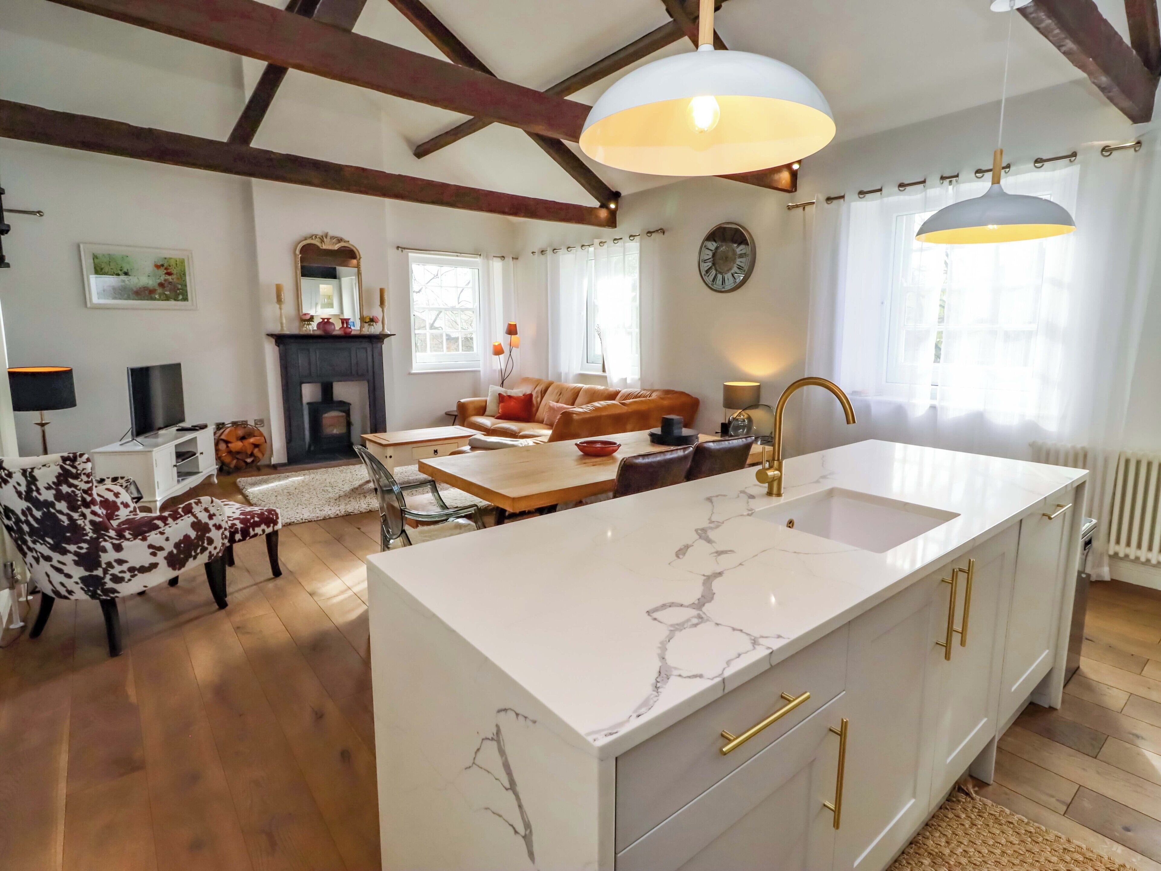Cottage | Interior