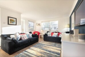 Interior - Stones Throw (Chathill)