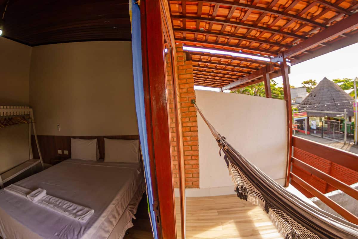 Exclusive Double Room | Free WiFi, bed sheets