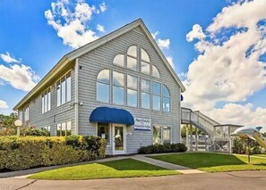 Exterior - RV Lot near all amenities (Virginia Beach)