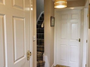 Cottage | Interior - Ahoy (Seahouses)