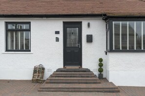 Exterior - Southfield Lodge (Seahouses)