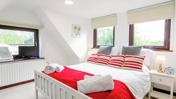 Cottage | 3 bilik tidur, dihias secara berasingan