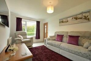 Interior - The Chevy (Seahouses)