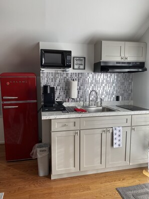 Microwave, stovetop - Joyful Loft! Newly renovated loft apartment! Close to Downtown and Universities! (Winston Salem)