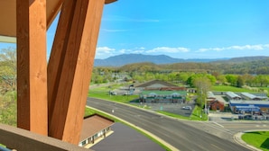 Property grounds - Luxury Condo in Pigeon Forge (Pigeon Forge)