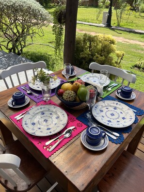 Outdoor dining