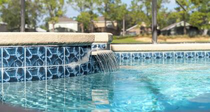 Free Pool Heat - Spa - Grill - Disney - Golf Course