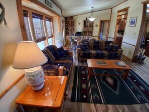 Télévision, livres, chaßne hi-fi