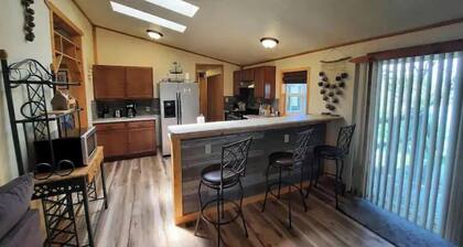 Sunset Lake Home Montrose - 2 lakes on 35 acres