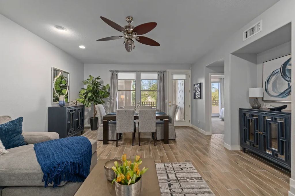 智能电视、壁炉