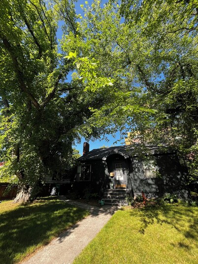 Downtown Bozeman Bungalow - 2 blocks from Main St.